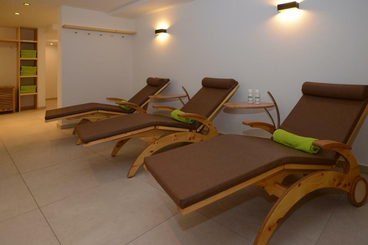 Zuhause In Den Alpen Ihre Ferienwohnung Mit Hallenbad Und Sauna Ленцергайде Екстер'єр фото